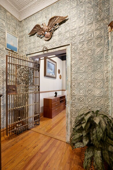 More Photos Of 205 W Houston St, New York Office Residential For Sale