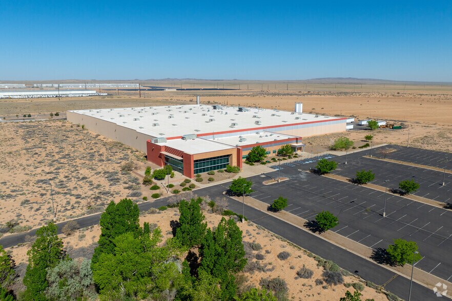 More Photos Of 1300 Desert Willow Rd, Los Lunas Manufacturing For Sale