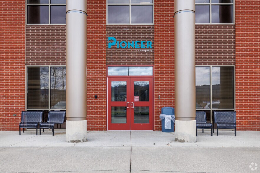 More Photos Of 325 Daniel Zenker Dr, Big Flats Office For Sale