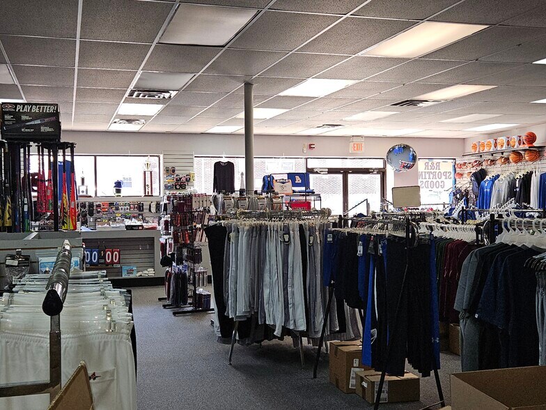 More Photos Of 155 Ridge Rd, North Arlington Storefront For Lease