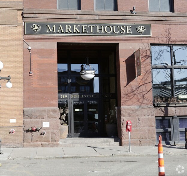 More Photos Of 289 5th St E, Saint Paul Office For Sale