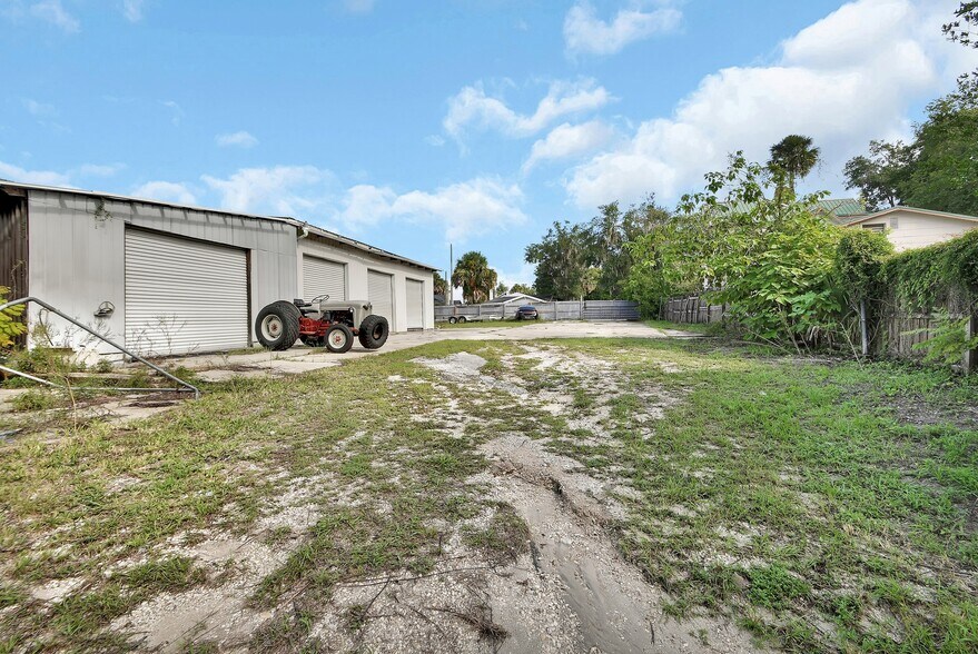 More Photos Of 309 S Florida Ave, Deland Auto Repair For Sale
