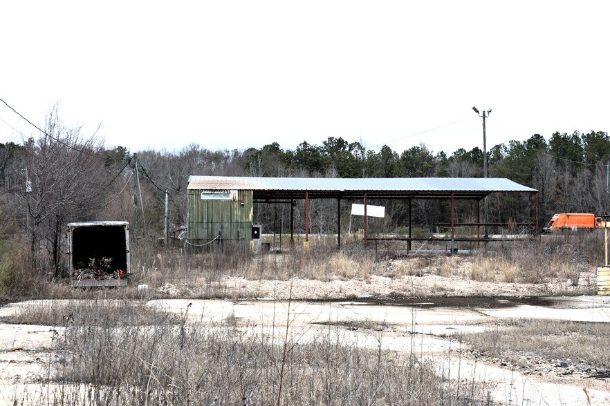 More Photos Of 4040 Northern Blvd, Montgomery Office For Lease