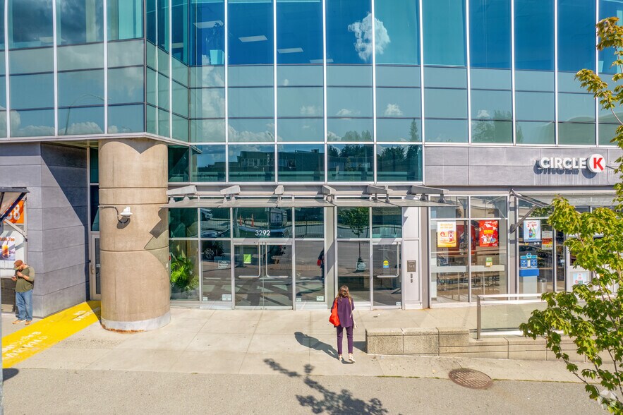 More Photos Of 3292 Production Way, Burnaby Office For Lease