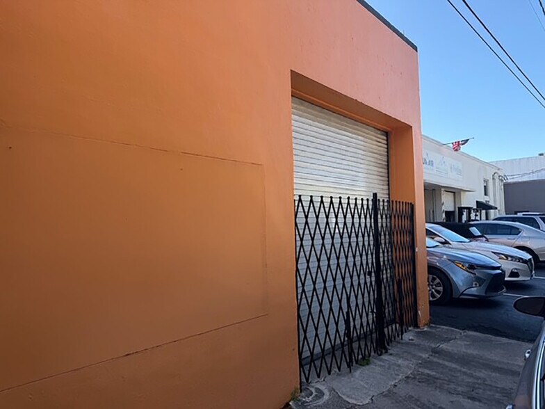 More Photos Of 1636 NE 12th Ter, Fort Lauderdale Manufacturing For Lease