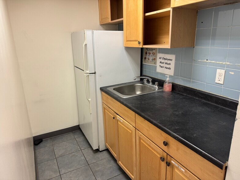 More Photos Of 1787 Madison Ave, New York Apartments For Lease