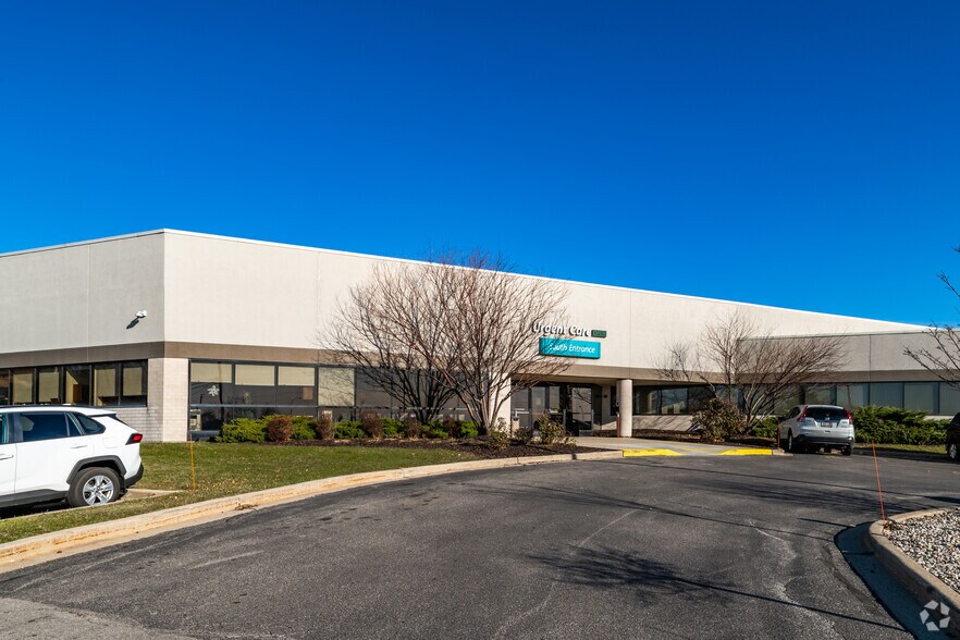 More Photos Of 2000 E Layton Ave, Saint Francis Medical For Lease