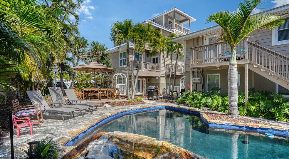More Photos Of 5610 AVENIDA DEL MARE, Sarasota Specialty For Sale