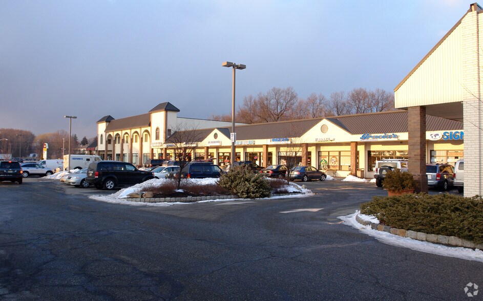More Photos Of 123 Fairfield Rd, Fairfield Daycare Center For Lease