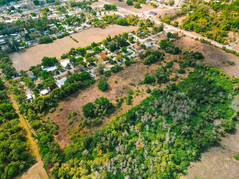 More Photos Of 621 Ortiz Ave, Fort Myers Land For Sale