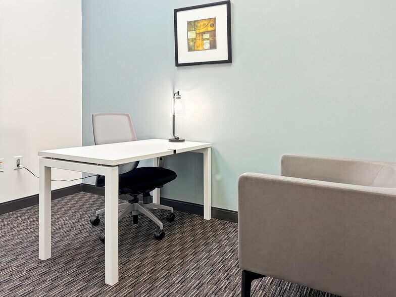 More Photos Of 3 Sugar Creek Center Blvd, Sugar Land Coworking Space