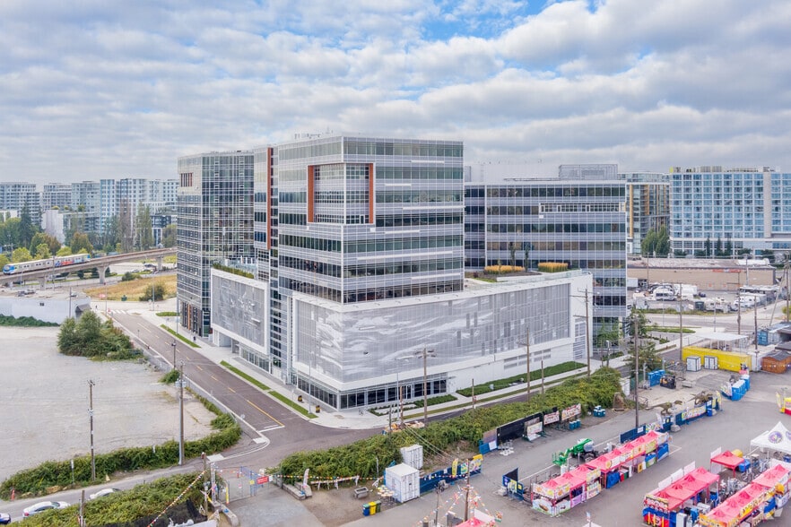 More Photos Of 8400 West Rd, Richmond Office For Sale