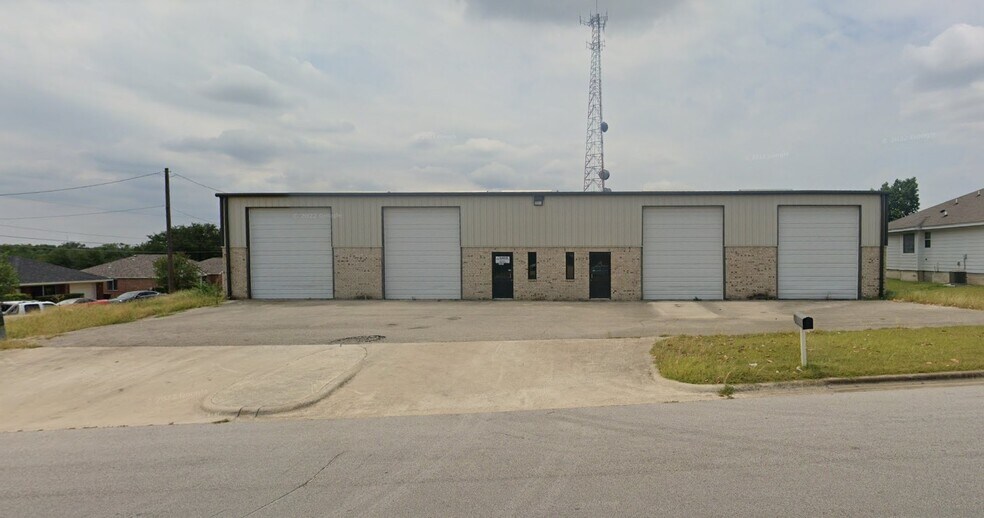 Primary Photo Of 2501 Saulsbury Dr, Temple Warehouse For Lease