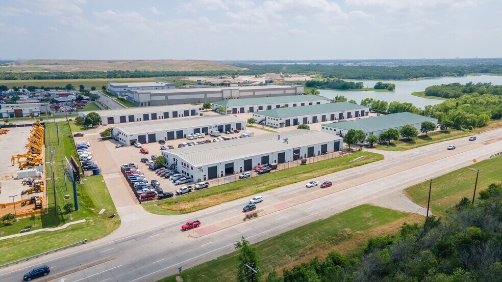 More Photos Of 1590 E State Highway 121, Lewisville Unknown For Lease