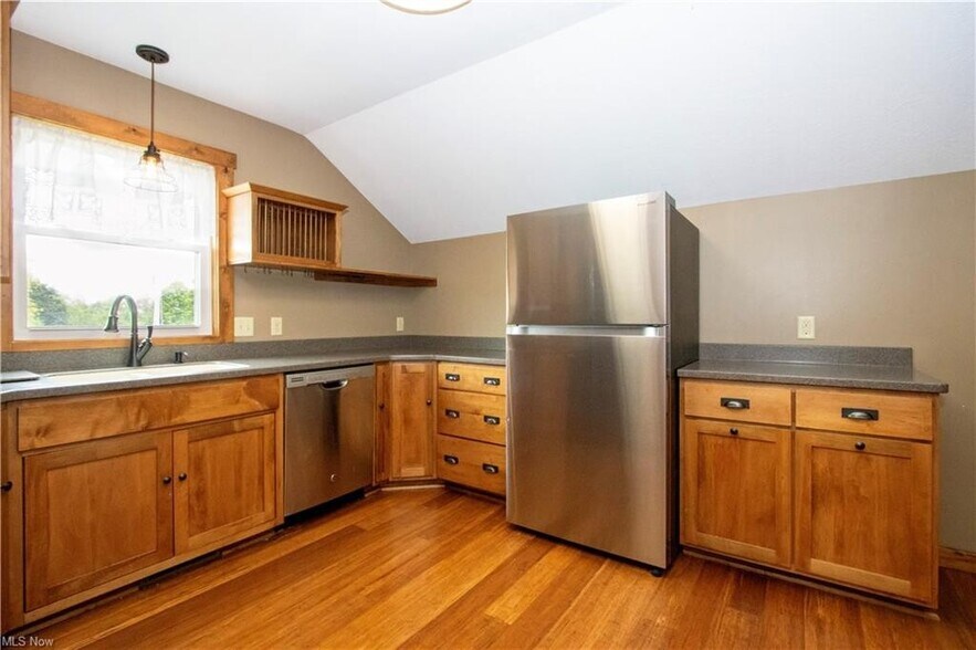 More Photos Of 275 S Smyser Rd, Wooster Flex For Sale