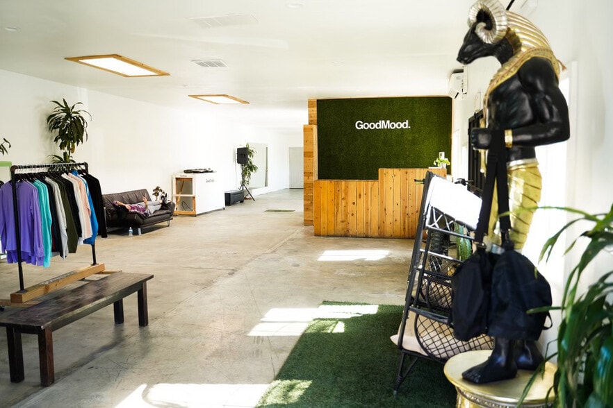 More Photos Of 5254 Alhambra Ave, Los Angeles Distribution For Sale