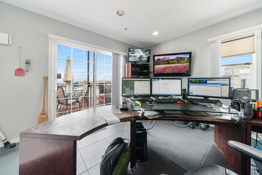 More Photos Of 505 Beach St, San Francisco Office For Lease