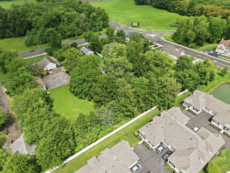 More Photos Of 3157 Mechanicsville Rd, Eddington Medical For Sale