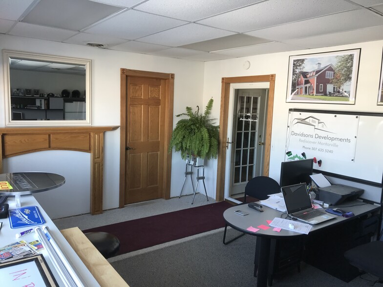 More Photos Of 10 E Veterans Memorial Hwy, Kasson Showroom For Lease