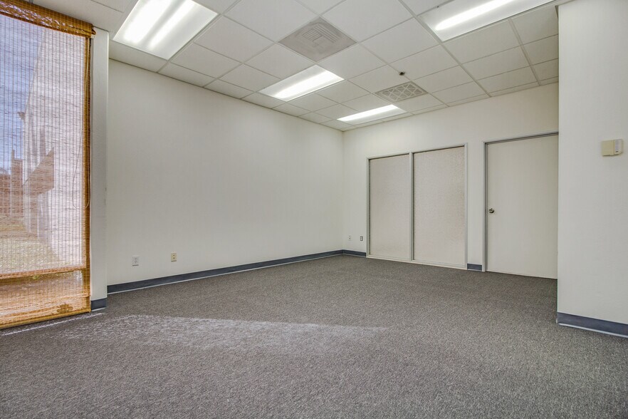 More Photos Of 2681 Dow Ave, Tustin Manufacturing For Lease