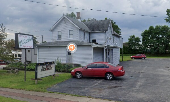 More Photos Of 17679 Mahoning Ave, Lake Milton Restaurant For Sale