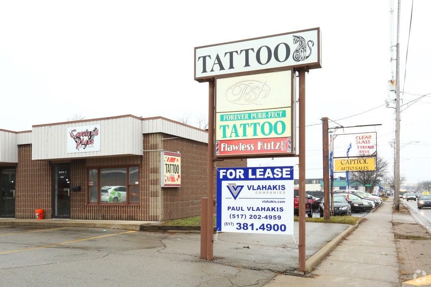 More Photos Of 2820 S Cedar St, Lansing Storefront For Lease