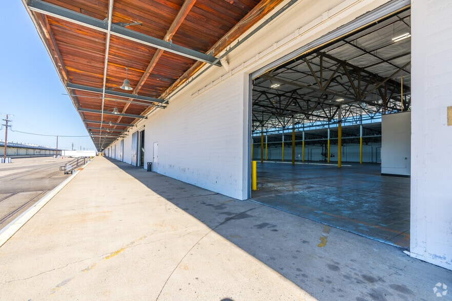 More Photos Of 8200-8250 Ferguson Ave, Sacramento Unknown For Lease