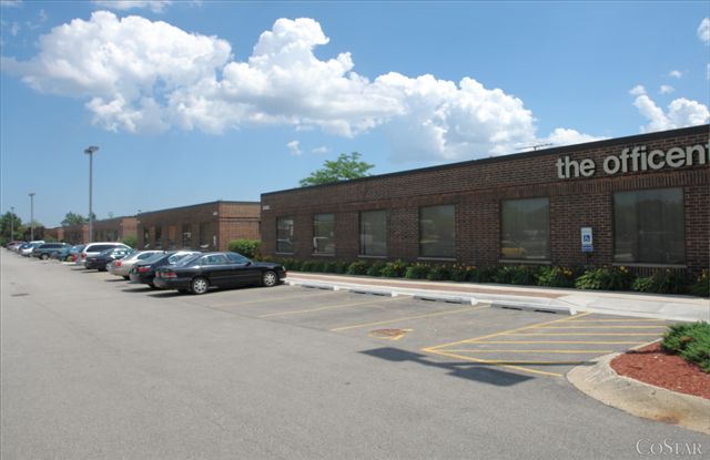 More Photos Of 3401-3419 N Kennicott Ave, Arlington Heights Medical For Lease