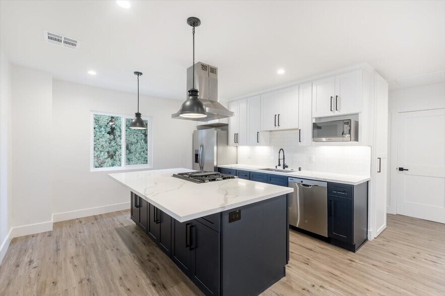 More Photos Of 2420 Grant Ave, Redondo Beach Apartments For Sale