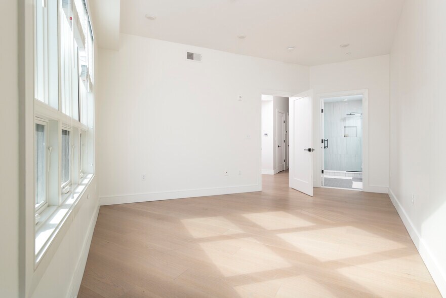 More Photos Of 33-39 Ward St, Boston Apartments For Sale