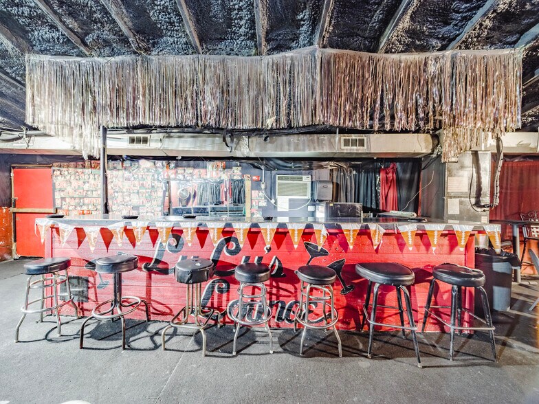 More Photos Of 3409 Miller Ave, Fort Worth Restaurant For Sale