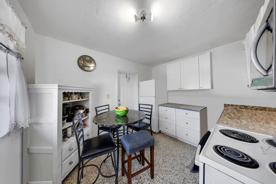 More Photos Of 3126 NW 28th St, Miami Apartments For Sale