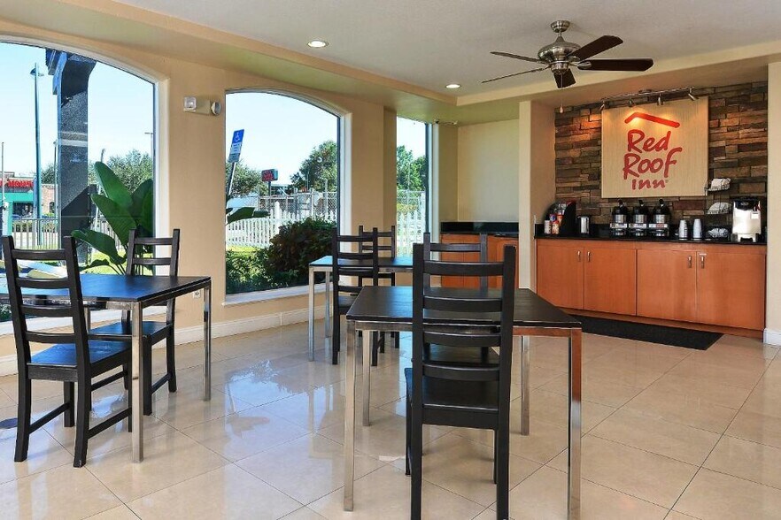 More Photos Of 8296 S Orange Blossom Trl, Orlando Hotel For Sale