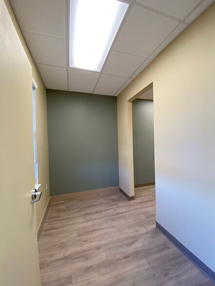 More Photos Of 11623 Philadelphia Rd, White Marsh Medical For Sale