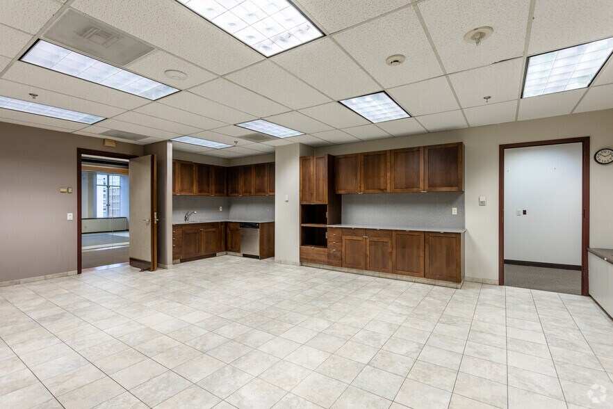 Photo of 7th Floor Ste 750