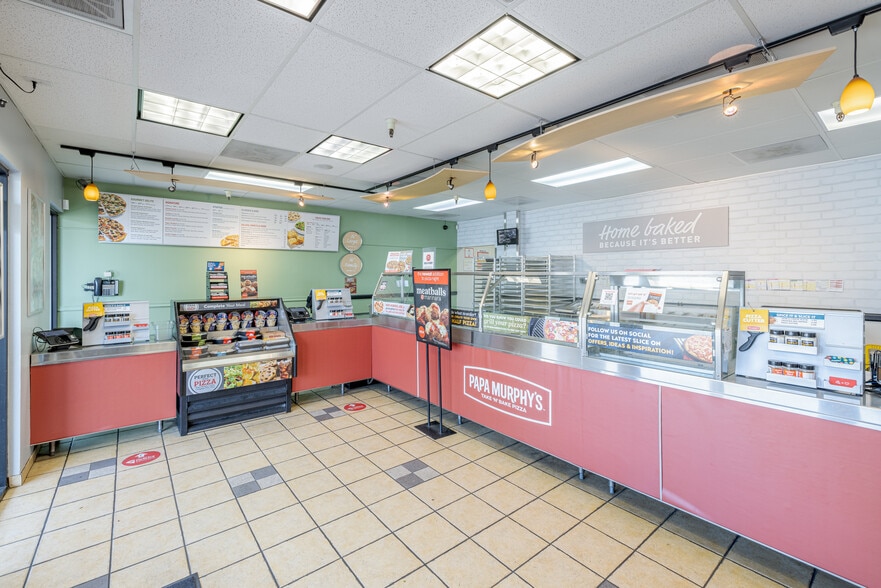 More Photos Of 2560-2576 Grass Valley Hwy, Auburn Storefront For Sale