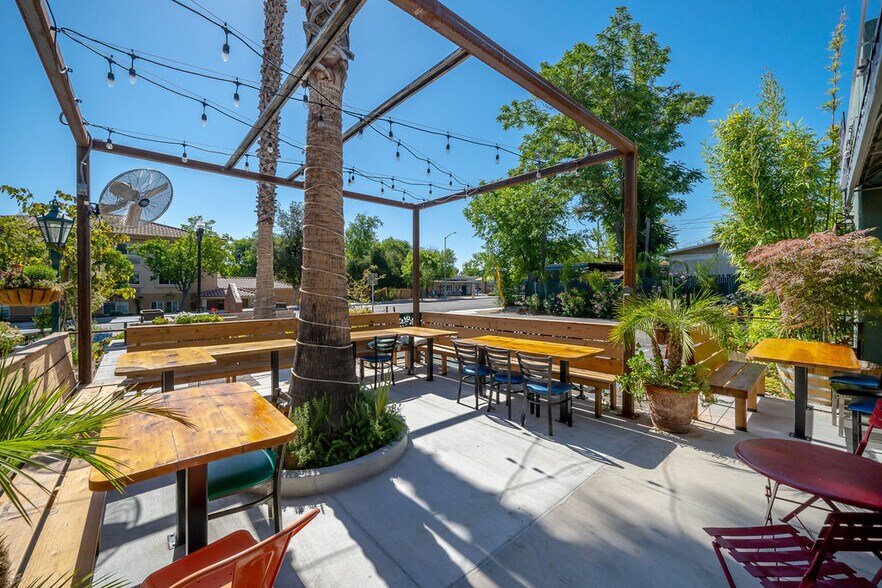 More Photos Of 2927 Spring St, Paso Robles Restaurant For Sale