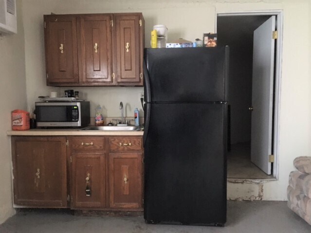 More Photos Of 419 E Main St, Orange Auto Dealership For Sale