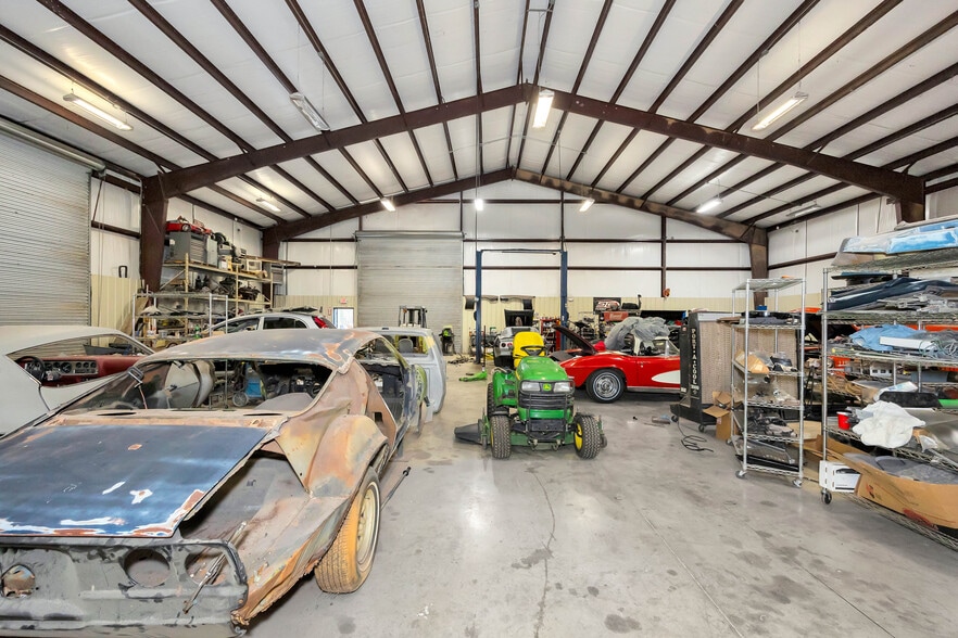 More Photos Of 6594 Old Railroad Bed Rd, Toney Manufacturing For Lease