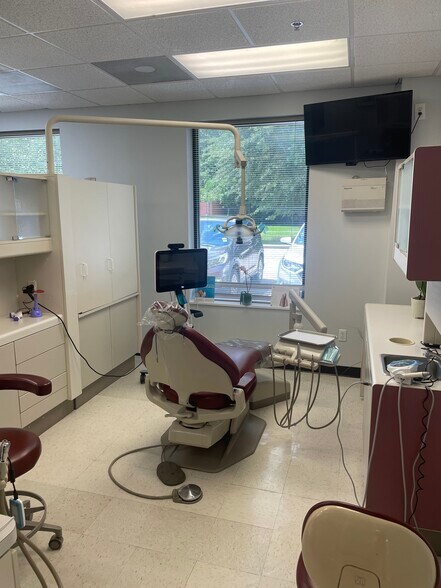 More Photos Of 19411 McKay Blvd, Humble Medical For Lease