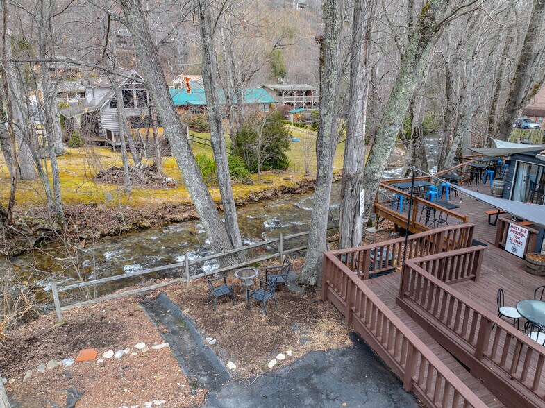 More Photos Of 4352 Soco Rd, Maggie Valley Restaurant For Sale