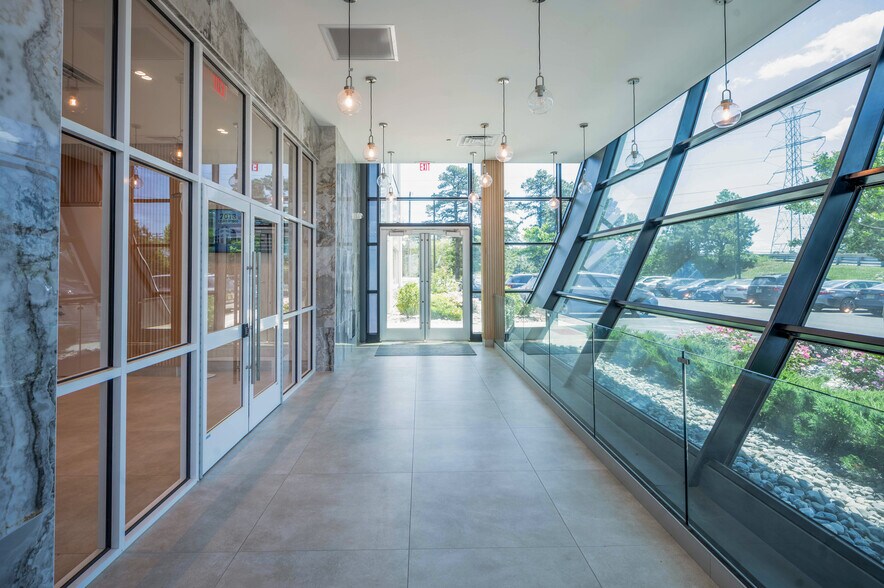 More Photos Of 2013 Cedarbridge Ave, Lakewood Office For Lease