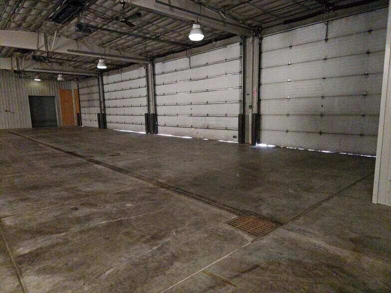 More Photos Of 1906 Airport Court, Great Falls Industrial For Lease