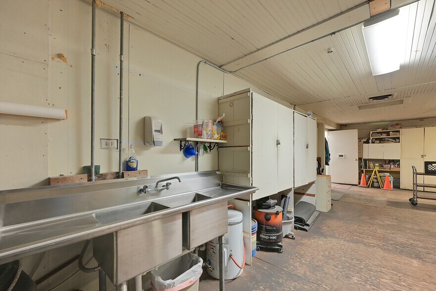 More Photos Of 11400 Loma Rica Rd, Marysville General Retail For Sale