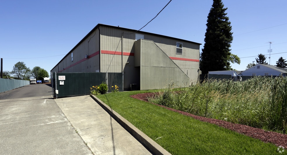 More Photos Of 33845 E 99 Hwy, Tangent Self Storage For Sale