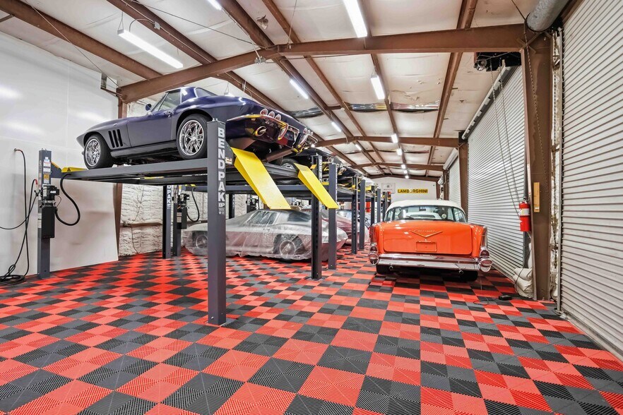 More Photos Of 180 Artists Ave, Englewood Warehouse For Sale