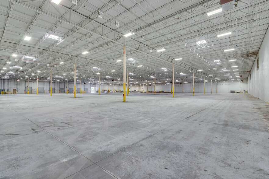 More Photos Of 2600 Buford Hwy, Buford Distribution For Lease