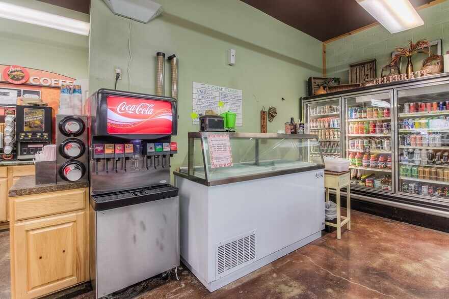 More Photos Of 8590 WA-410, Naches Convenience Store For Sale
