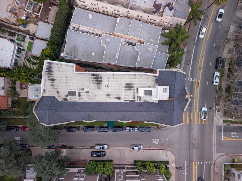 More Photos Of 601 N Rossmore Ave, Los Angeles Apartments For Sale