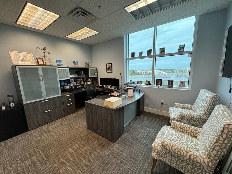 More Photos Of 999 Vanderbilt Beach Rd, Naples Office For Lease